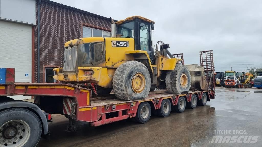 JCB 456 Фронтальні навантажувачі