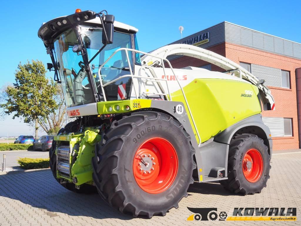 CLAAS Jaguar 950 4x4 Кормозбиральні комбайни