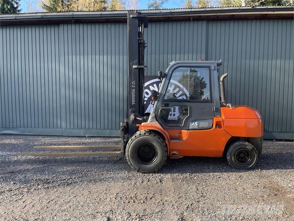 Toyota 42-7 FD A 50 Дизельні навантажувачі