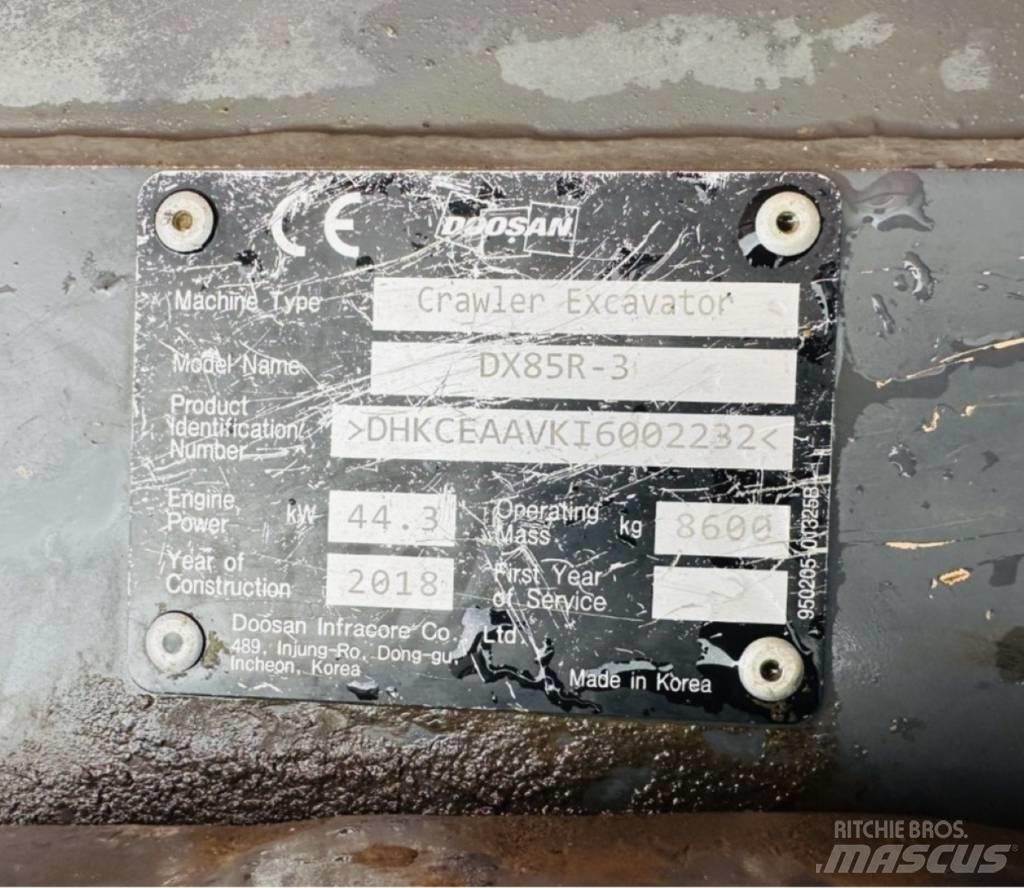 Doosan DX 85 R-3 Середні екскаватори 7т. - 12т.