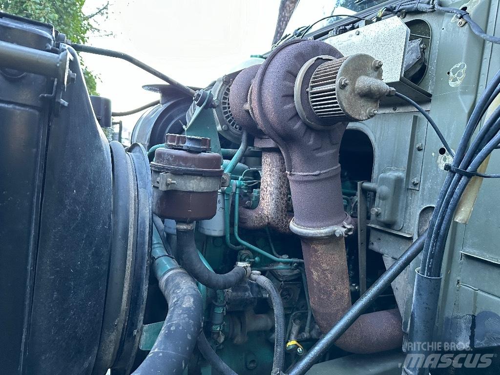 Volvo N 10 Вантажівки / спеціальні