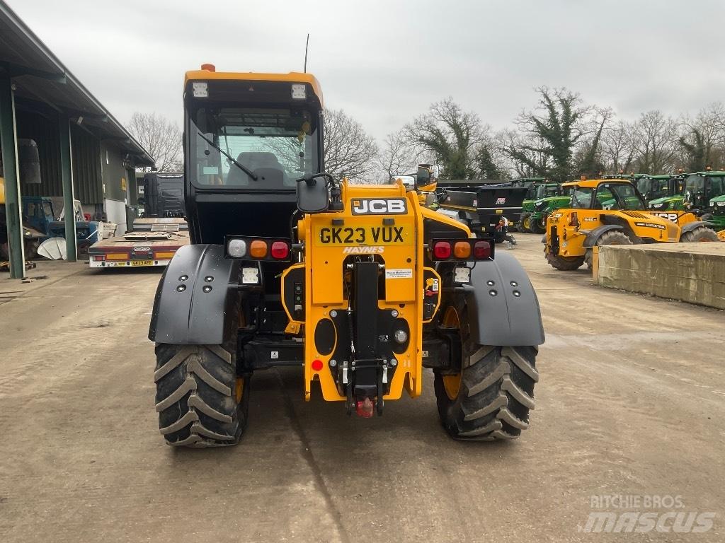 JCB 542-70 Agri Телескопічний навантажувач