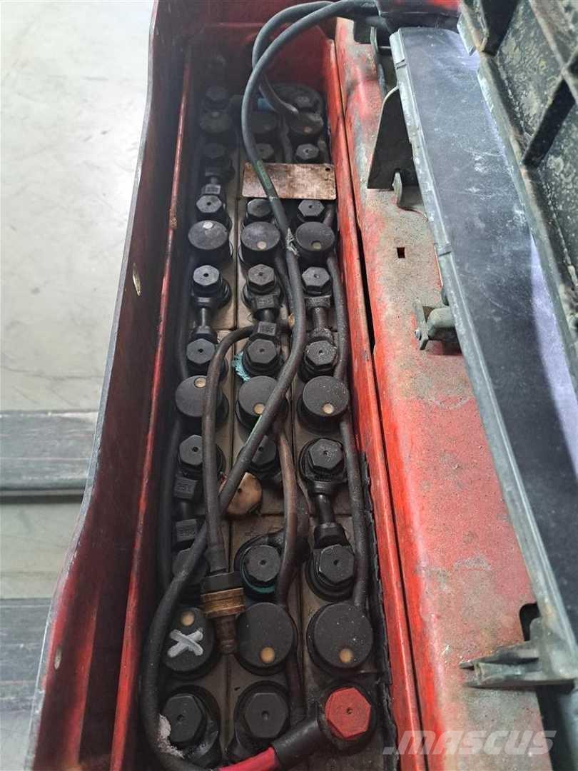 Linde T16 Ручний візок
