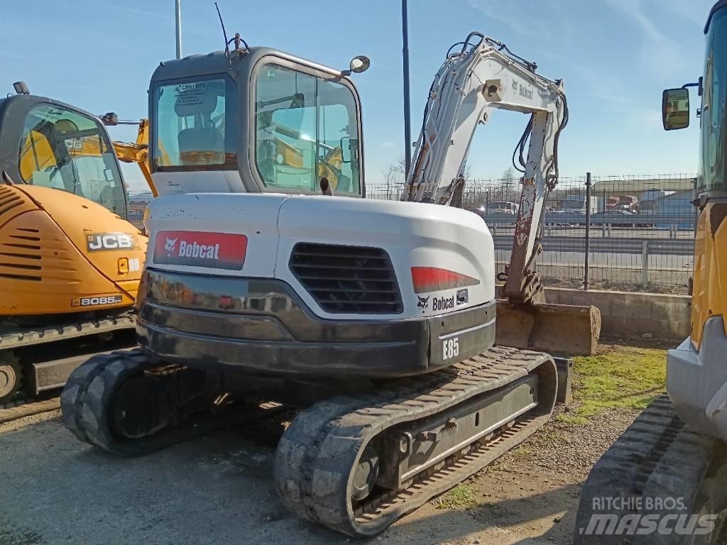 Bobcat E 80 EA Середні екскаватори 7т. - 12т.