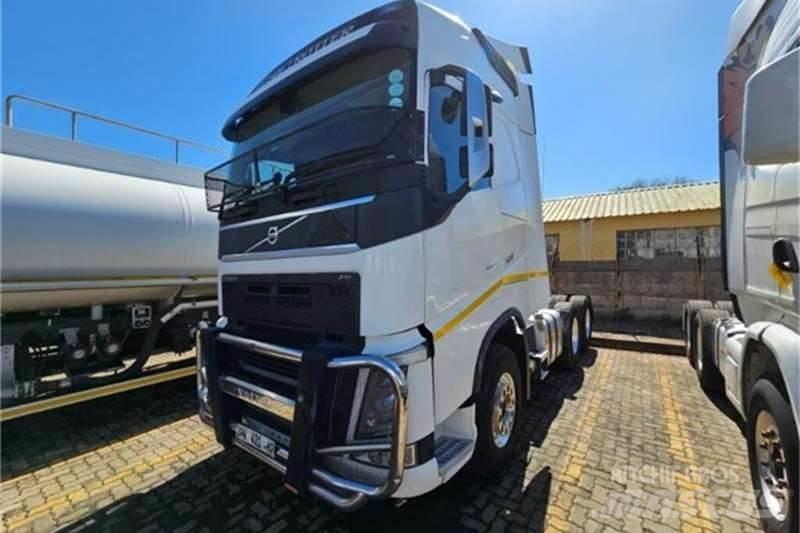 Volvo FH Вантажівки / спеціальні