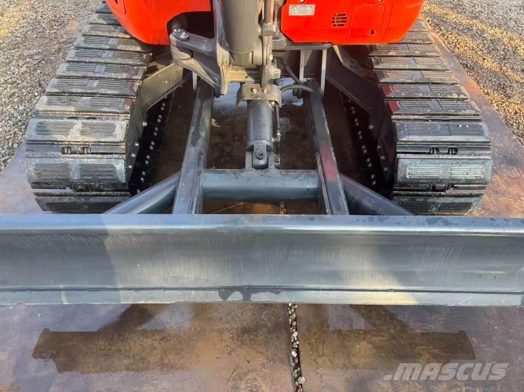 Kubota U 55-4 Міні-екскаватори < 7т