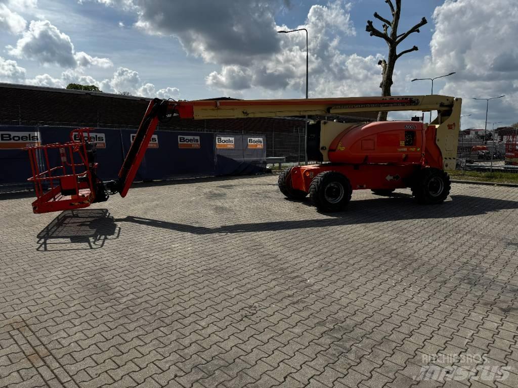 JLG 800AJ Колінчаті підйомники