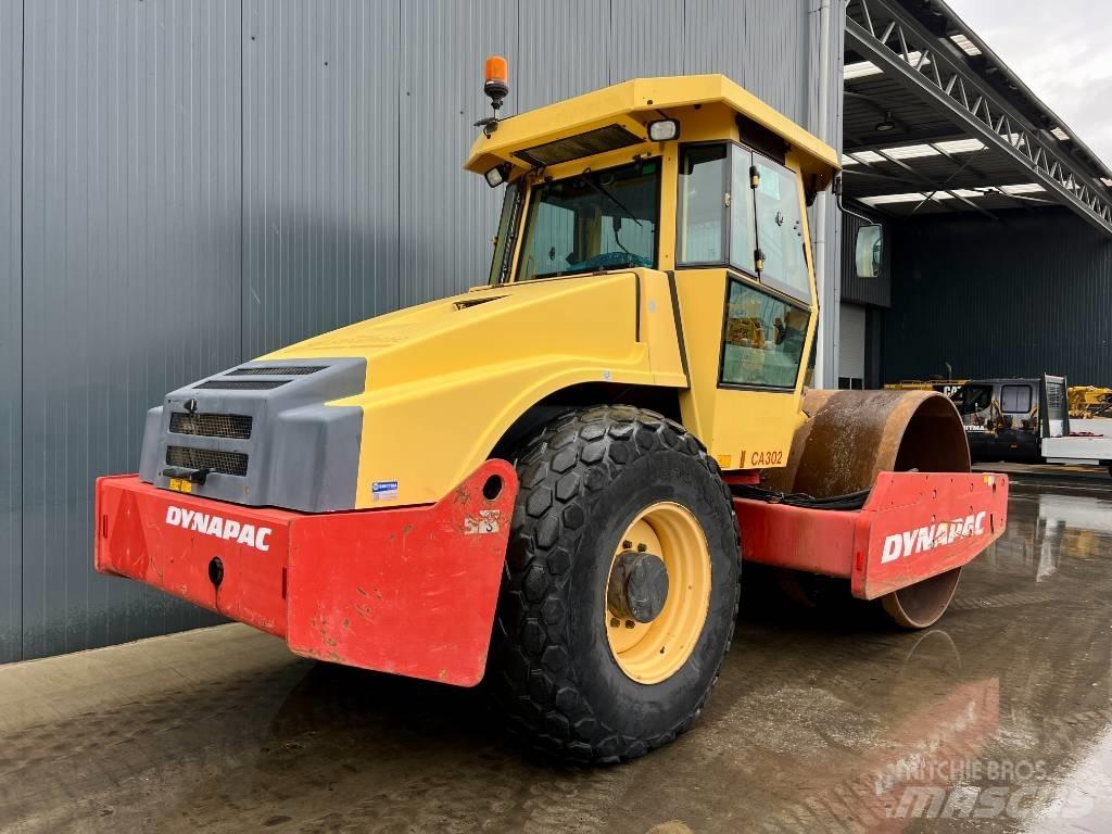 Dynapac CA302D Грунтові котки