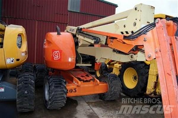 JLG 450 AJ (15 metros) Колінчаті підйомники