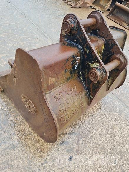  4' BUCKET, 65mm PINS Ковші