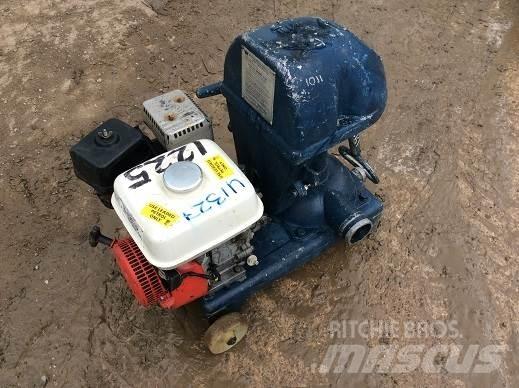 Honda 2 WATER PUMP Гідронасоси