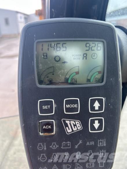 JCB JS130 Гусеничні екскаватори