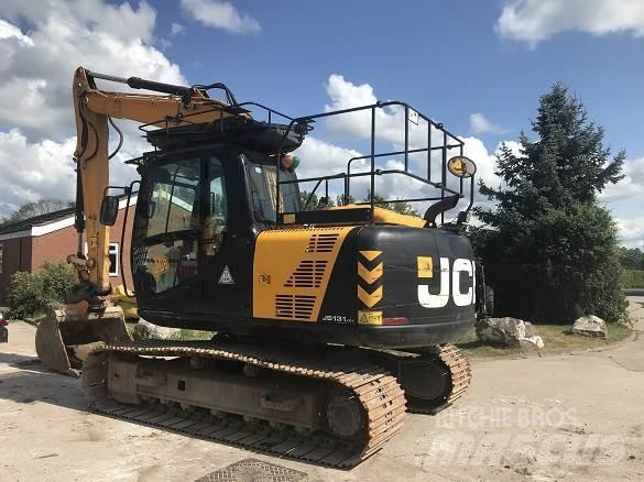 JCB JS131LC Гусеничні екскаватори