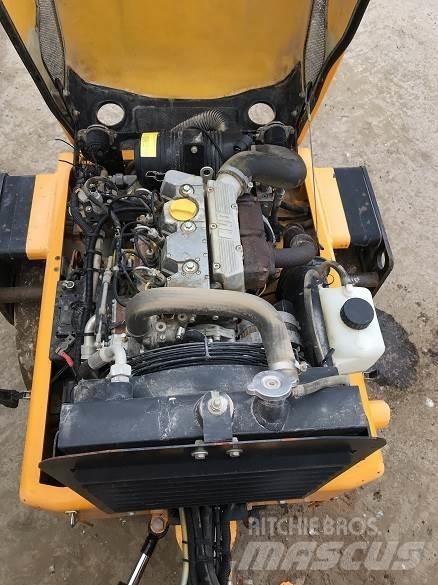 JCB ROLLER VMT 260 Котки тротуарні