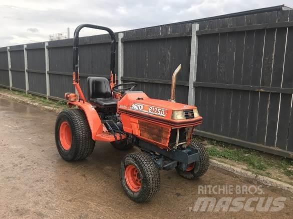 Kubota B1750 Екскаватори-навантажувачі