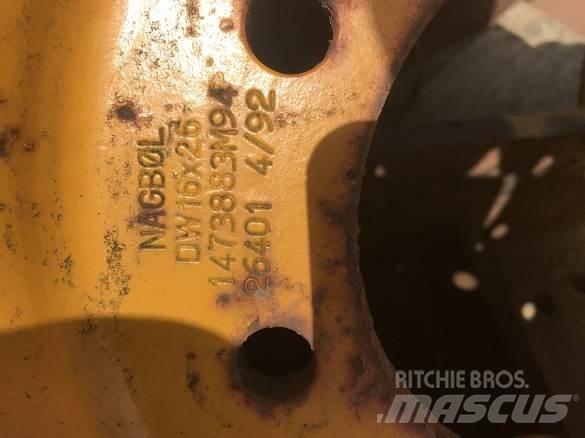  MASSEY REAR WHEEL Шини