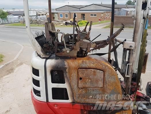 Takeuchi TB215R Будтехніка - Інші