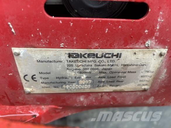 Takeuchi TB295W Гусеничні екскаватори