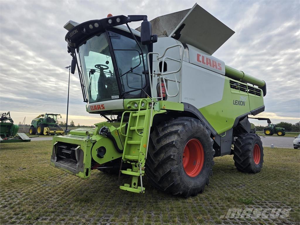 CLAAS Lexion 760 Зернозбиральні комбайни