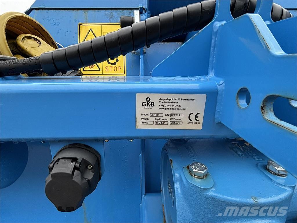  GKB Lapų smulkintuvas Котки для газонів