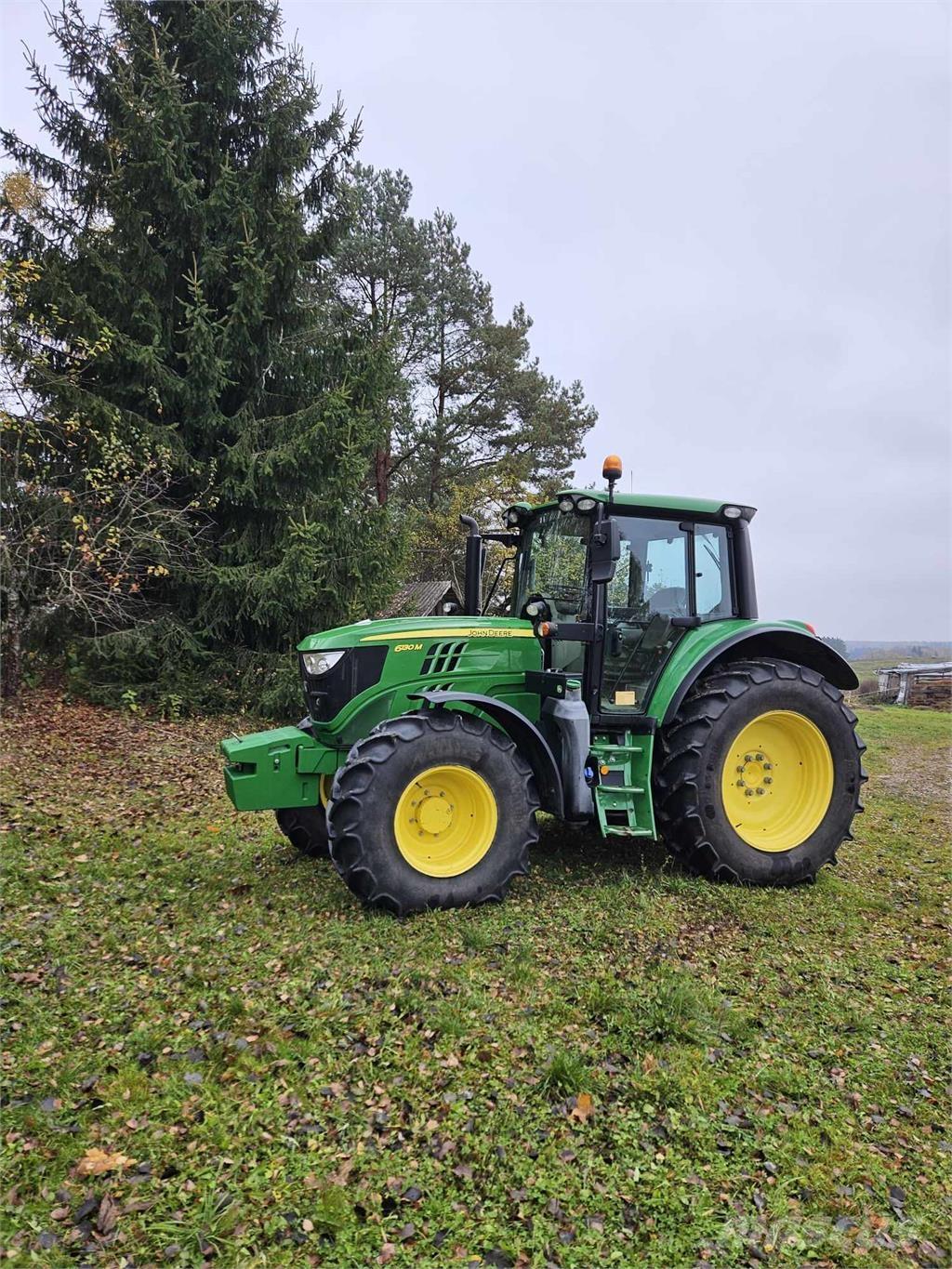 John Deere 6130M Трактори