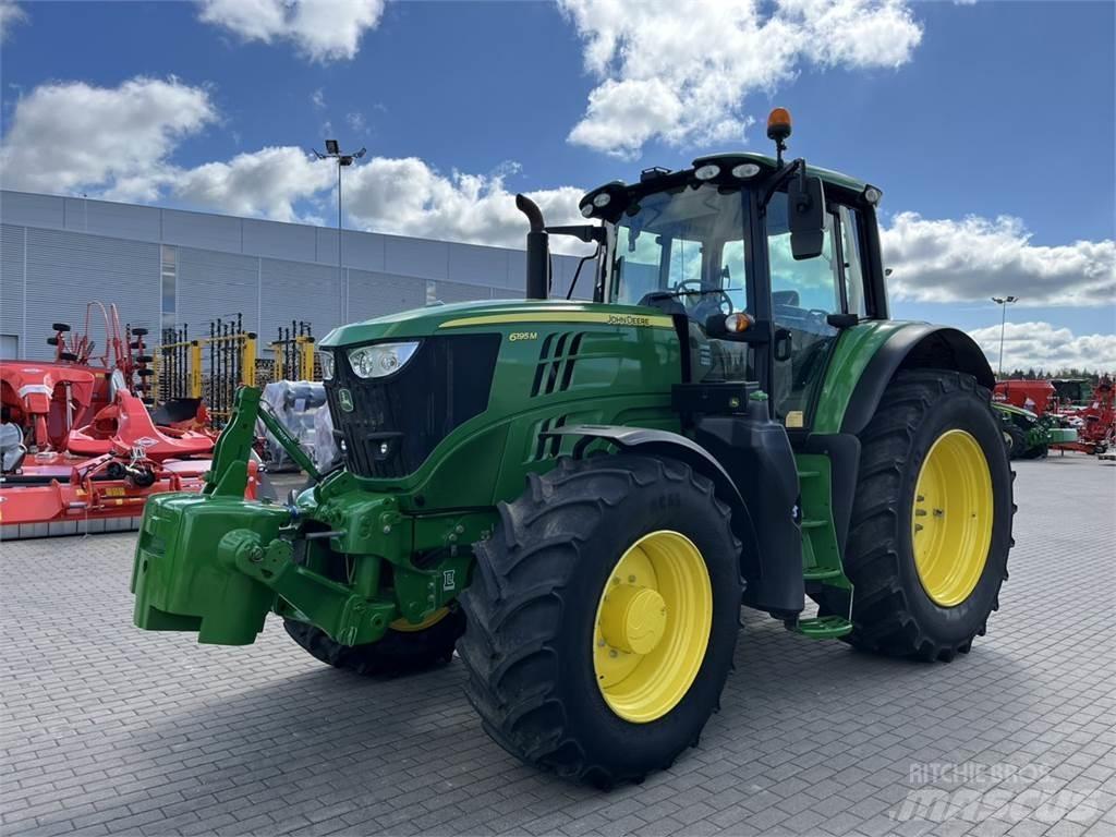 John Deere 6195M Трактори