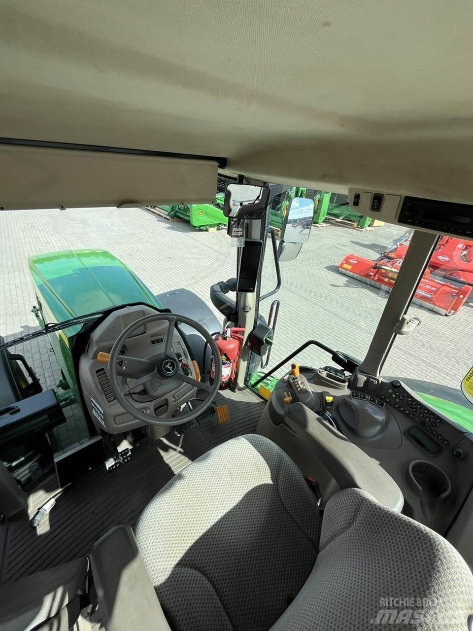 John Deere 6195M Трактори