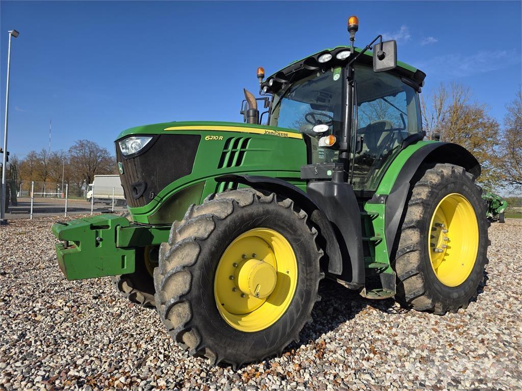 John Deere 6210R Трактори