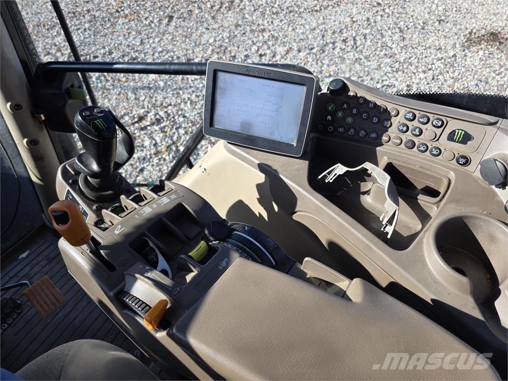 John Deere 6210R Трактори