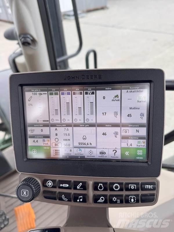 John Deere 6215R Трактори