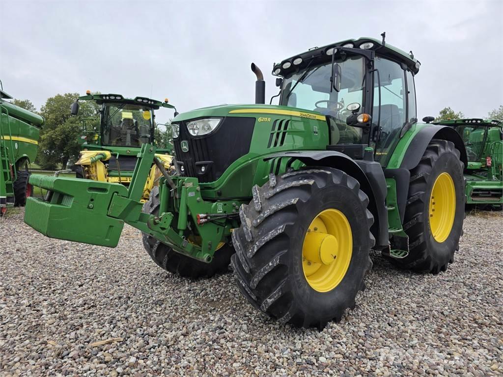 John Deere 6215R Трактори