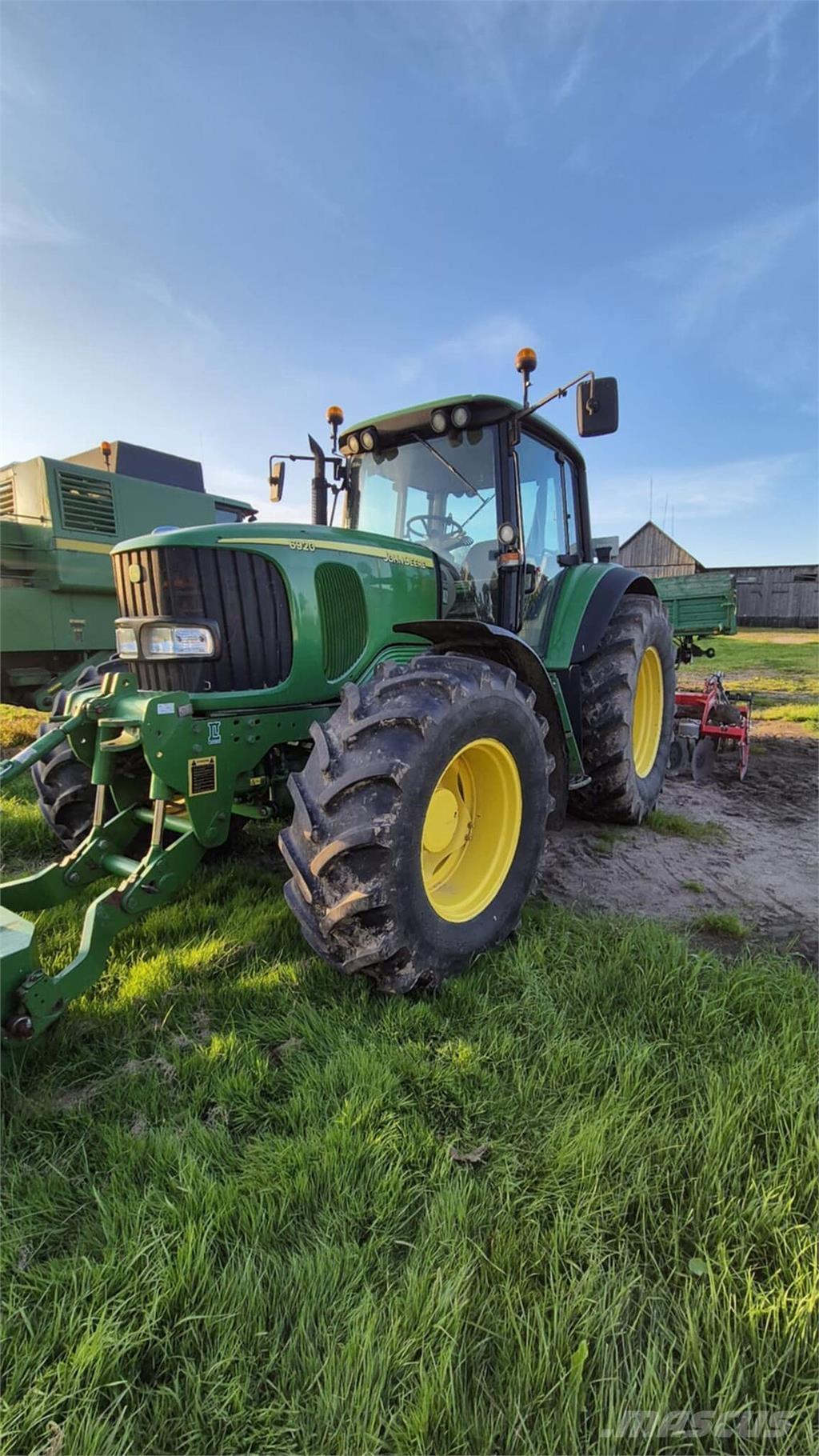 John Deere 6920 Трактори