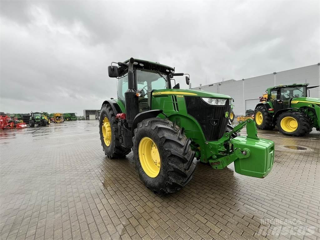 John Deere 7310R Трактори