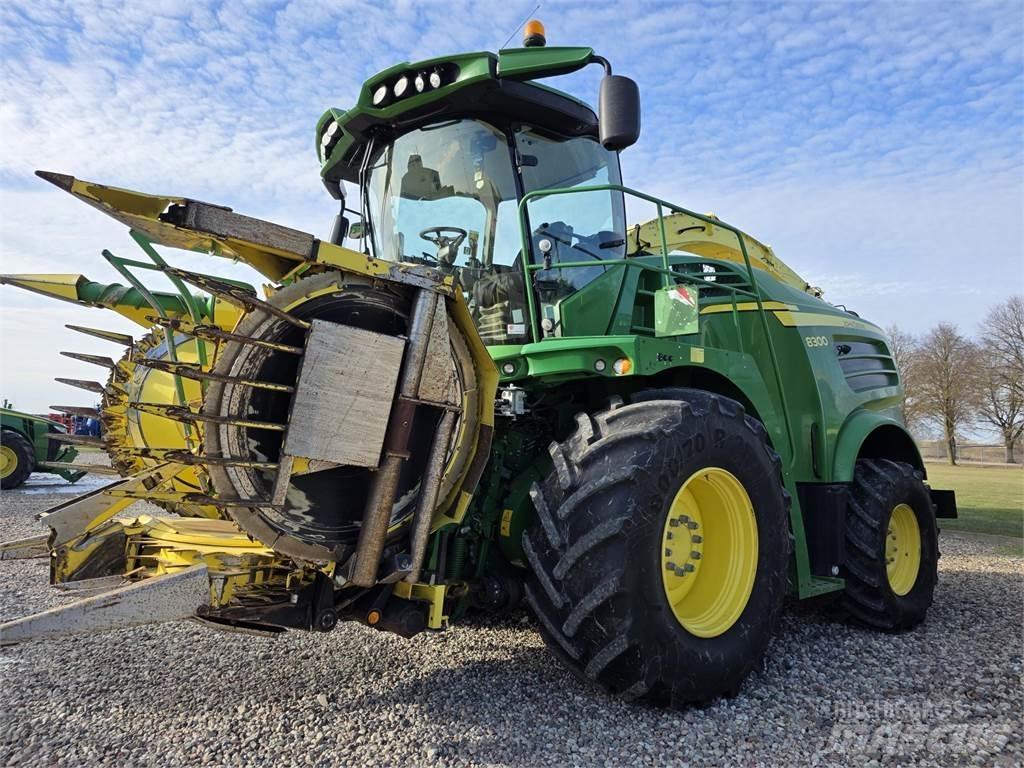 John Deere 8300 Кормозбиральні комбайни