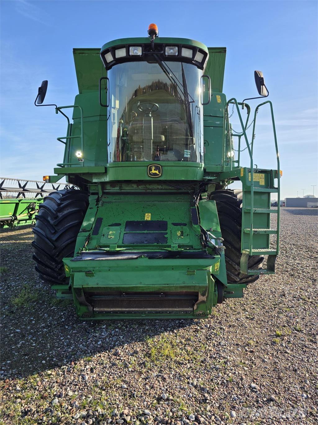 John Deere 9680 WTS Зернозбиральні комбайни