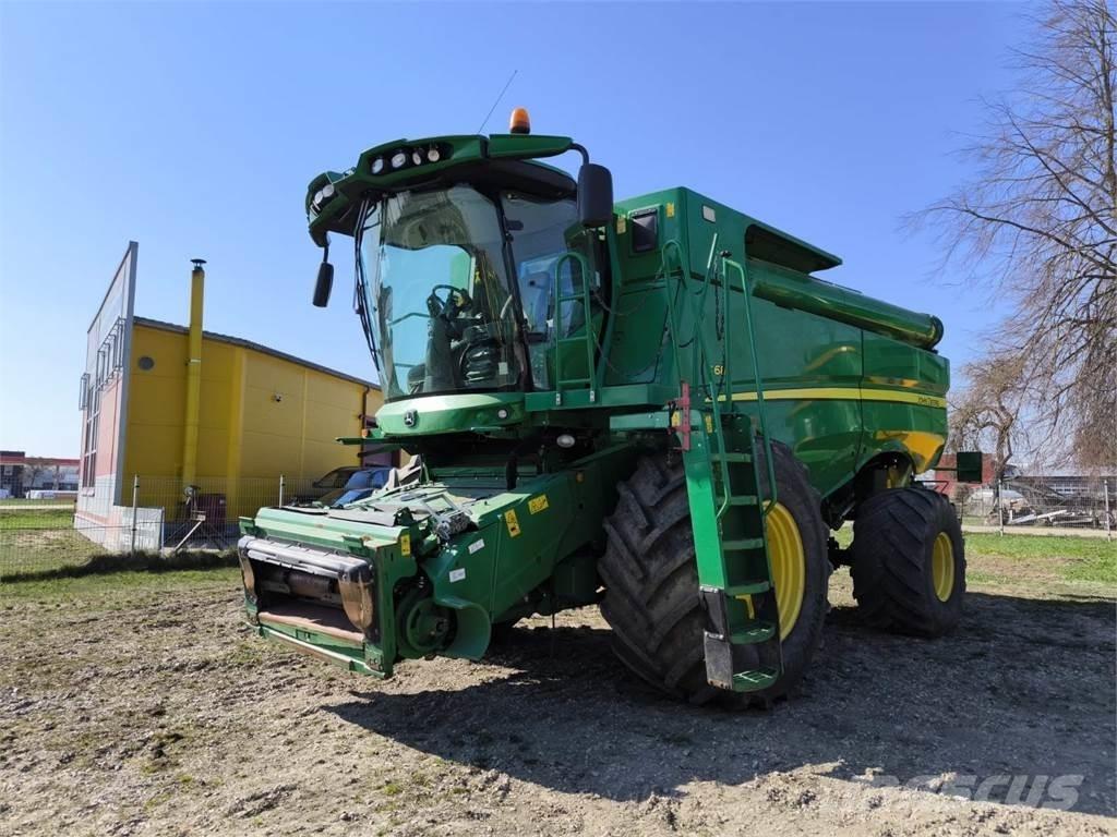 John Deere S685 Зернозбиральні комбайни