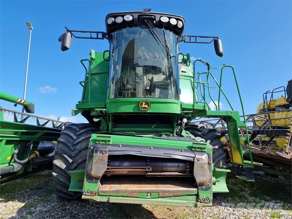 John Deere S690 Зернозбиральні комбайни