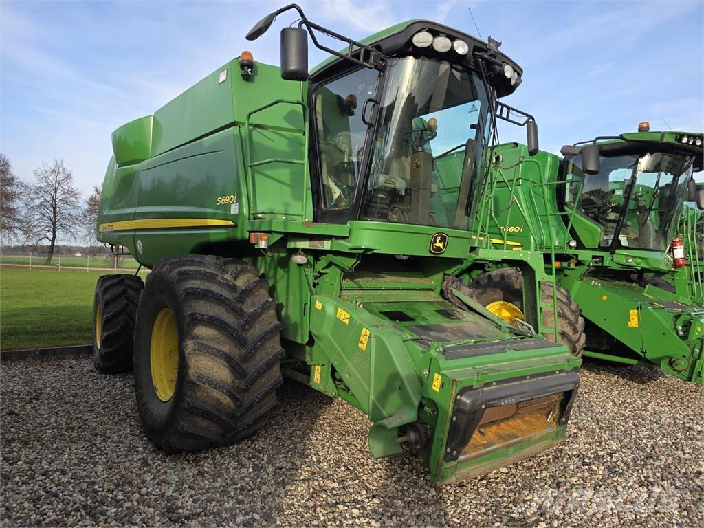 John Deere S690 Зернозбиральні комбайни