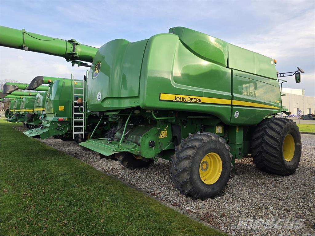 John Deere S690 Зернозбиральні комбайни