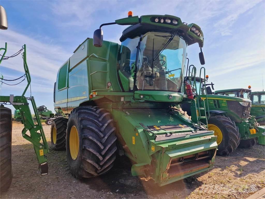 John Deere T660 Зернозбиральні комбайни