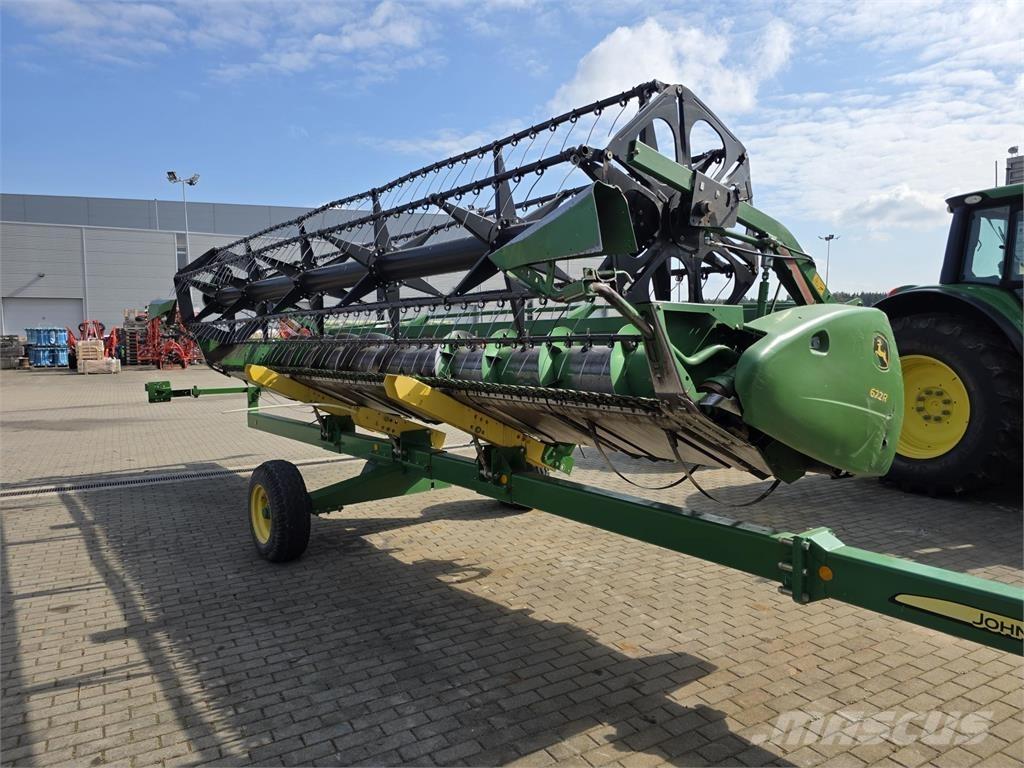 John Deere T660 Зернозбиральні комбайни