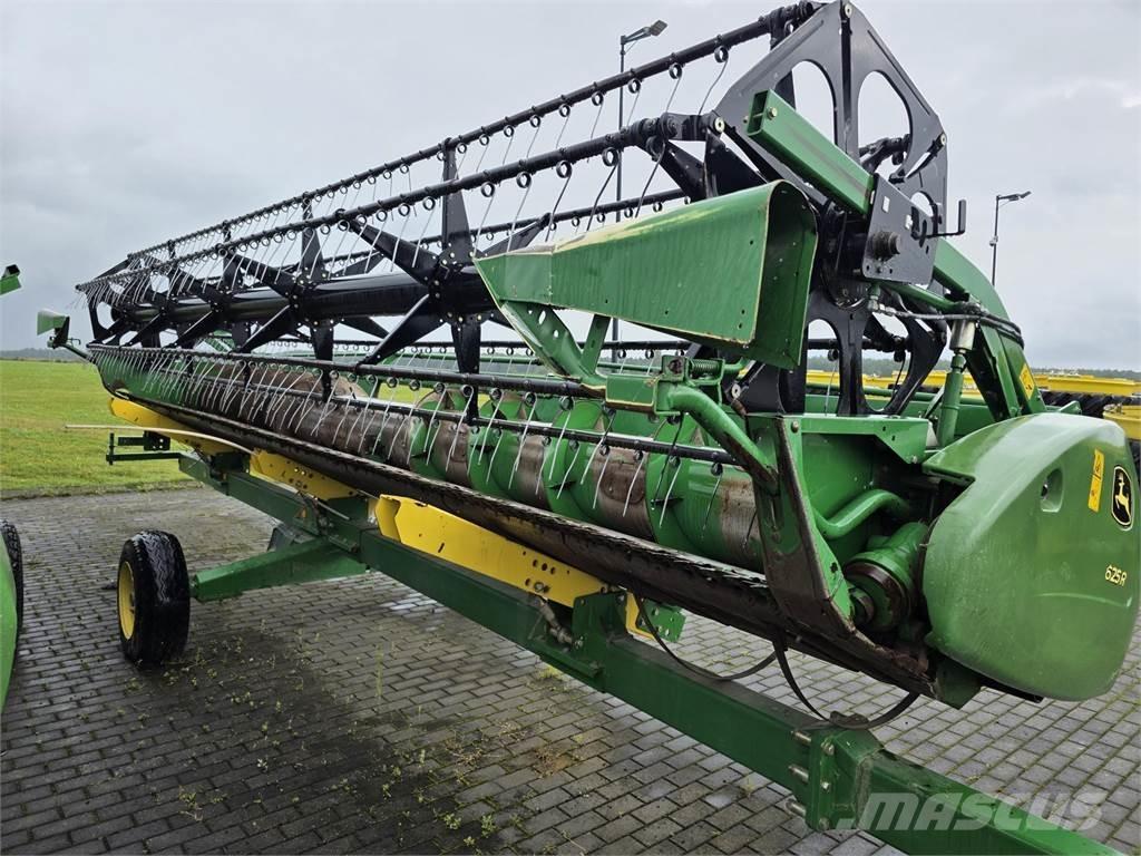 John Deere T660 Зернозбиральні комбайни