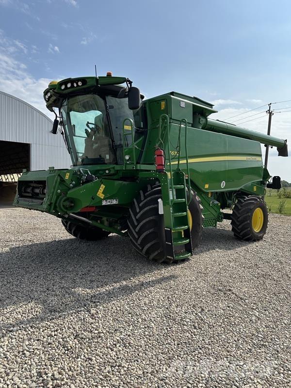 John Deere T670 Зернозбиральні комбайни