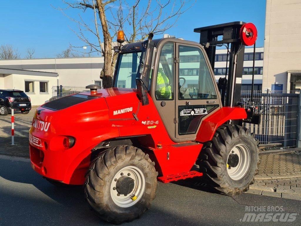 Manitou M50.4 Навантажувачі підвищеної прохідності