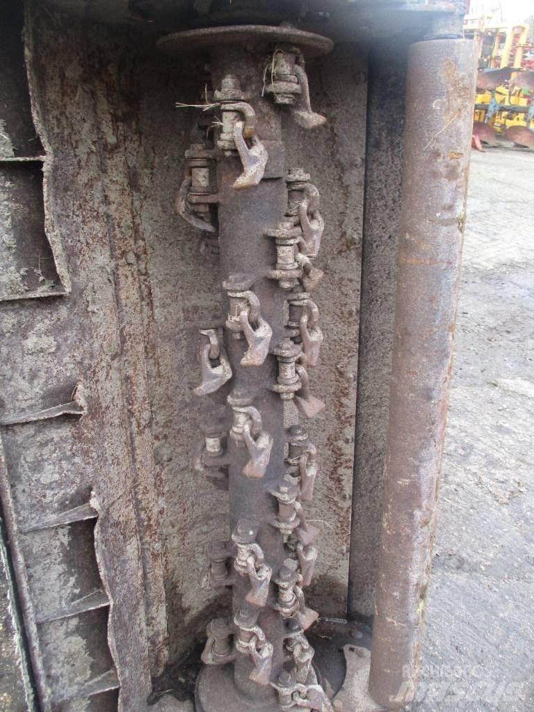 Bomford B458 Кущорізи