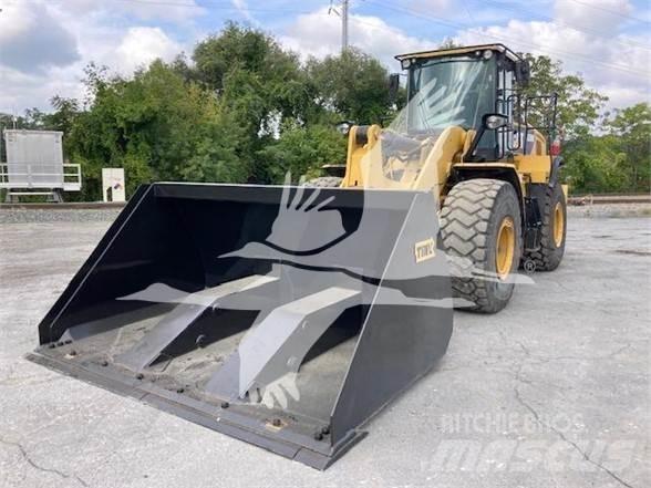 CAT 950M Фронтальні навантажувачі