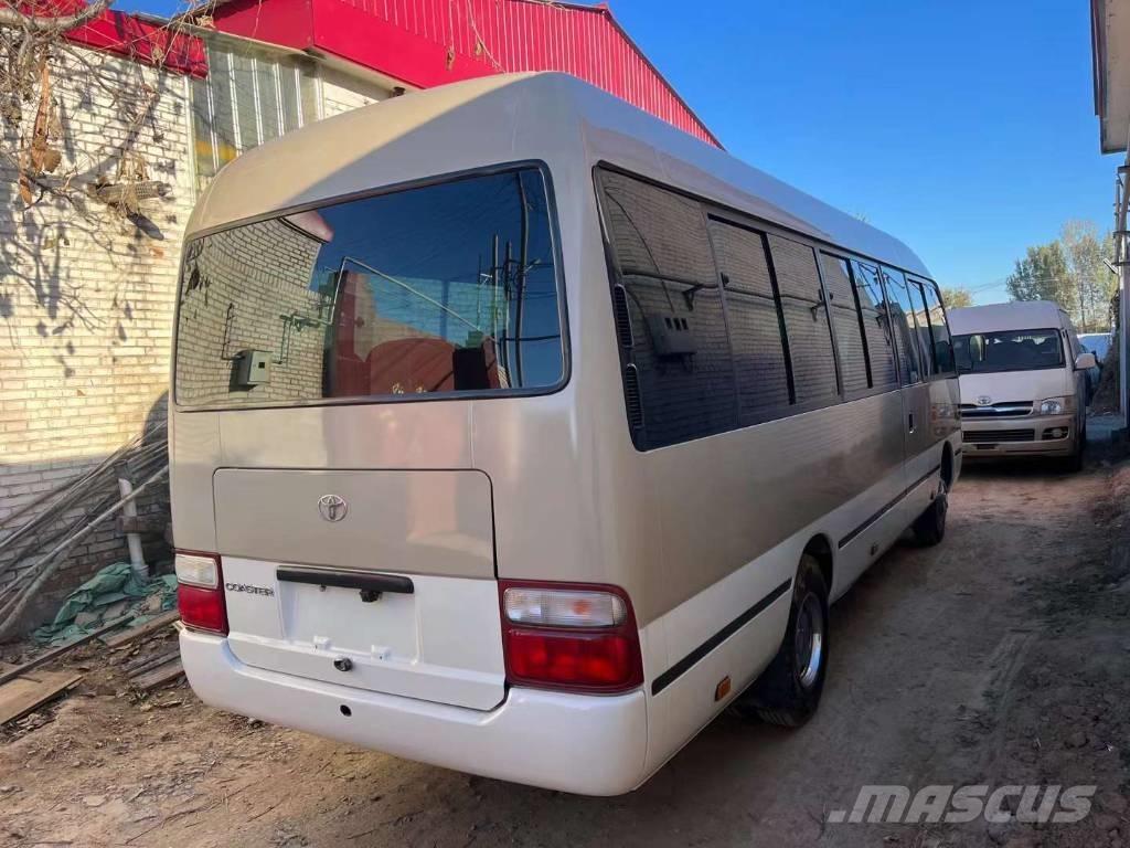 Toyota Coaster Bus Мікроавтобуси