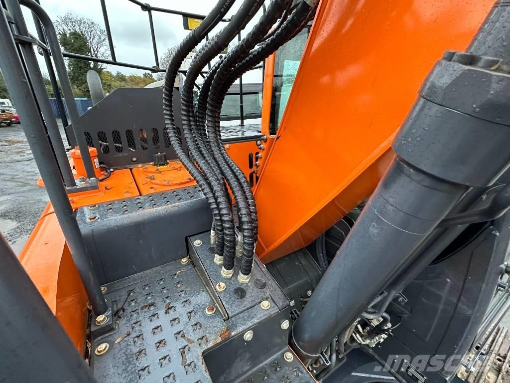 Doosan DX 140 LCR Гусеничні екскаватори