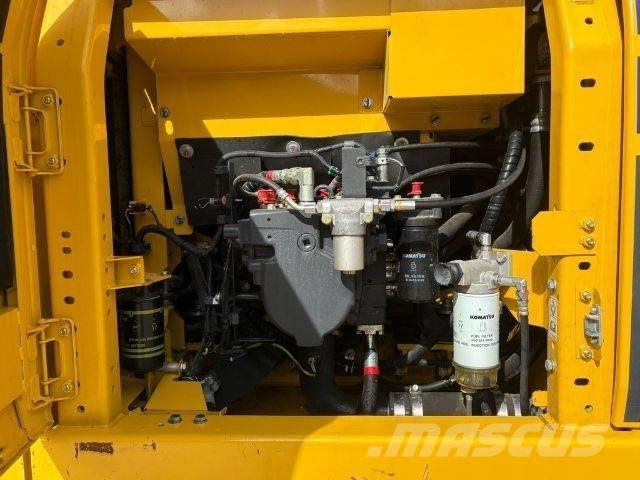 Komatsu PC 210 LC-11 Гусеничні екскаватори