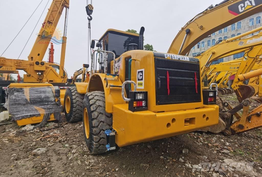 CAT 950 GC Фронтальні навантажувачі